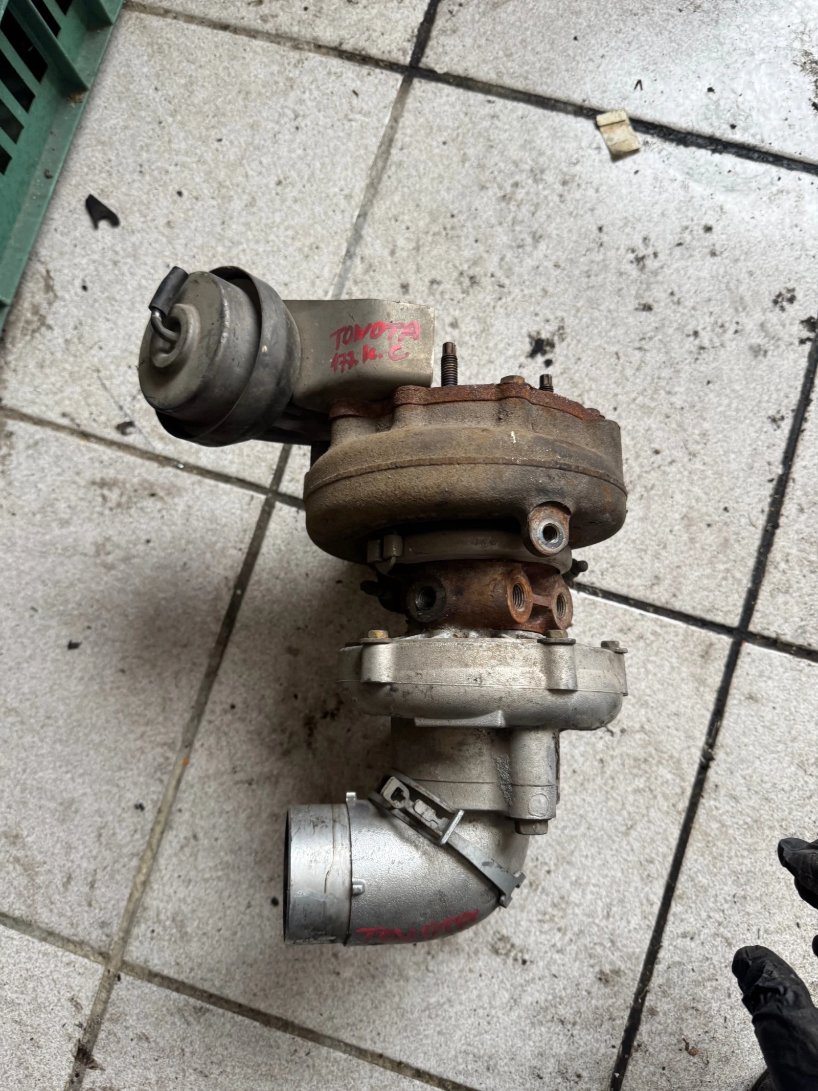   Towota Rav4 Avensis  2,2D CAT 177.. | Mobile.bg   4