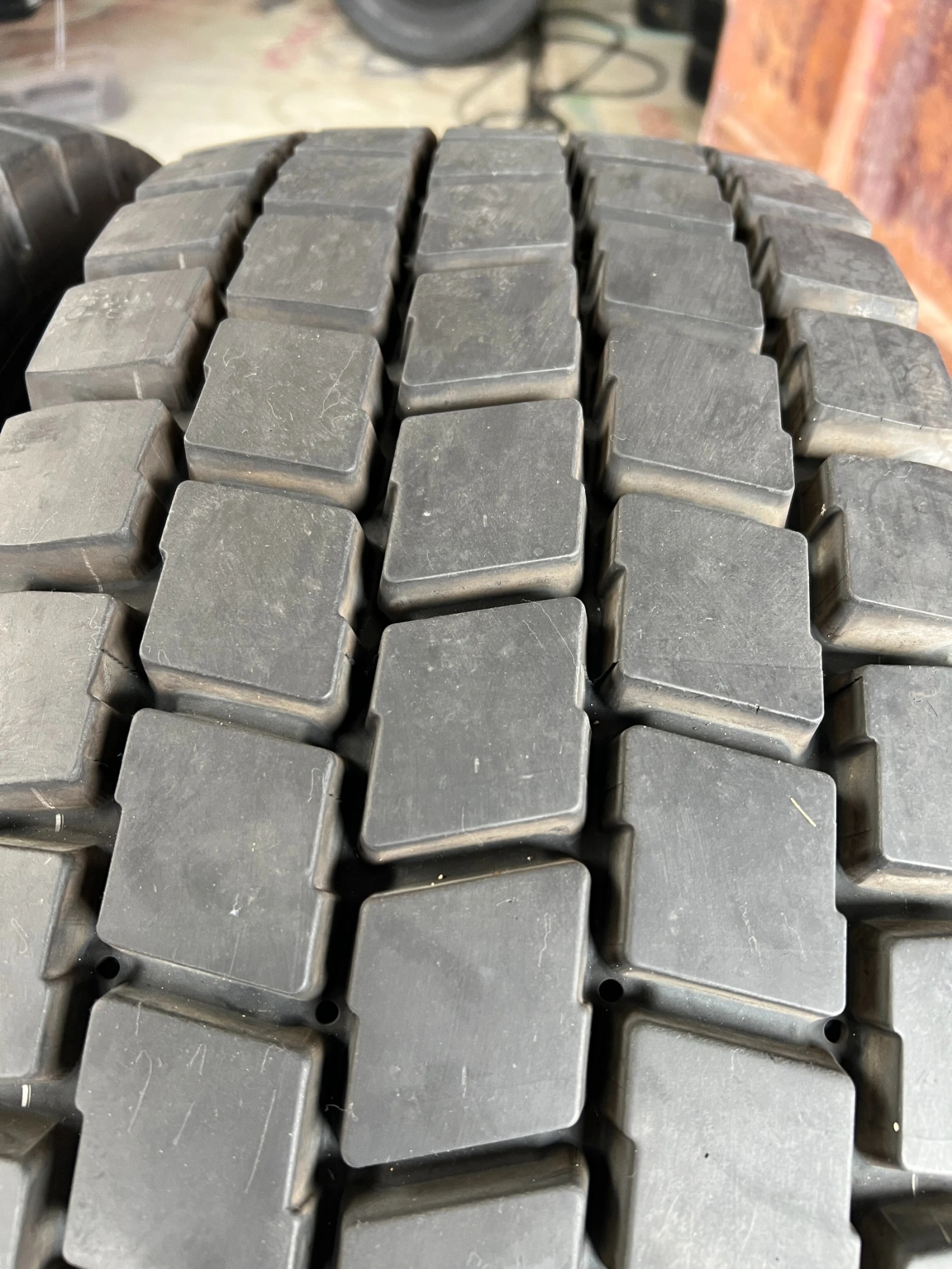  265/70R17.5 | Mobile.bg   4