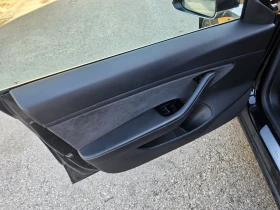 Tesla Model 3 4х4 Европейска Long Range, снимка 12
