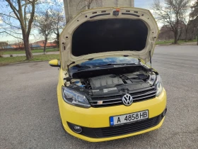 VW Touran 1.6 TDI DSG Автопилот/Кожа/Мултиволан/Печка - 6200 € / 12126.15 лв. - 98063788 17