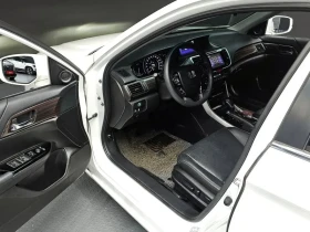 Honda Accord 2.4 9Th Generation🔥Дуректен внос🔥 | Auto.bg — изображение 11