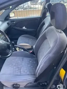 Toyota Avensis, снимка 9 - Автомобили и джипове - 56646207