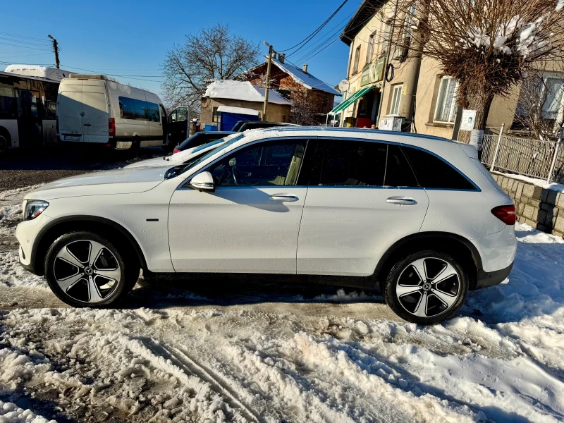 Mercedes-Benz GLC 350 Hybrid, снимка 2 - Автомобили и джипове - 47972376