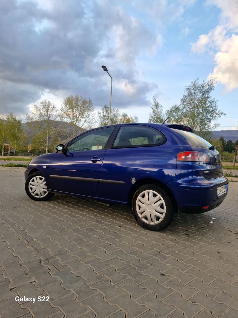 Seat Ibiza, снимка 4 - Автомобили и джипове - 48044414