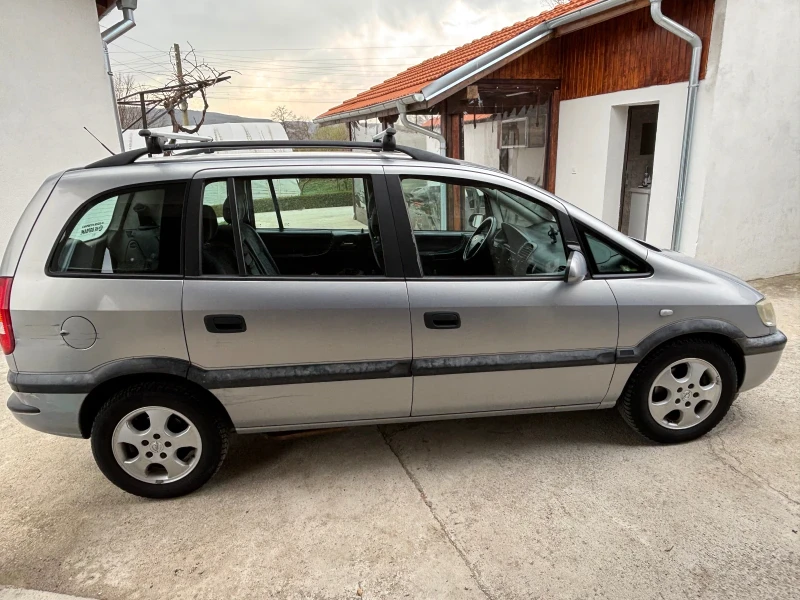 Opel Zafira, снимка 8 - Автомобили и джипове - 49526857