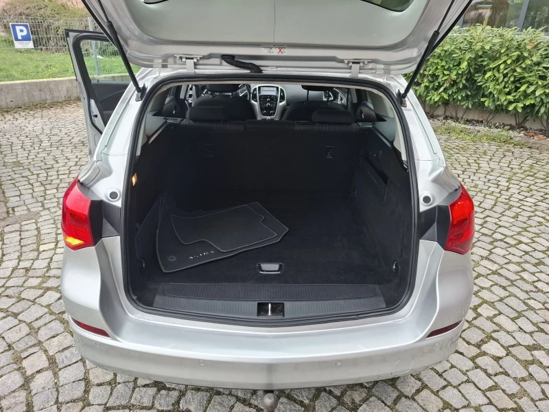 Opel Astra SPORTS TOURER НАВИГАЦИЯ* ОТЛИЧНА* КАТО НОВА* , снимка 15 - Автомобили и джипове - 49901387