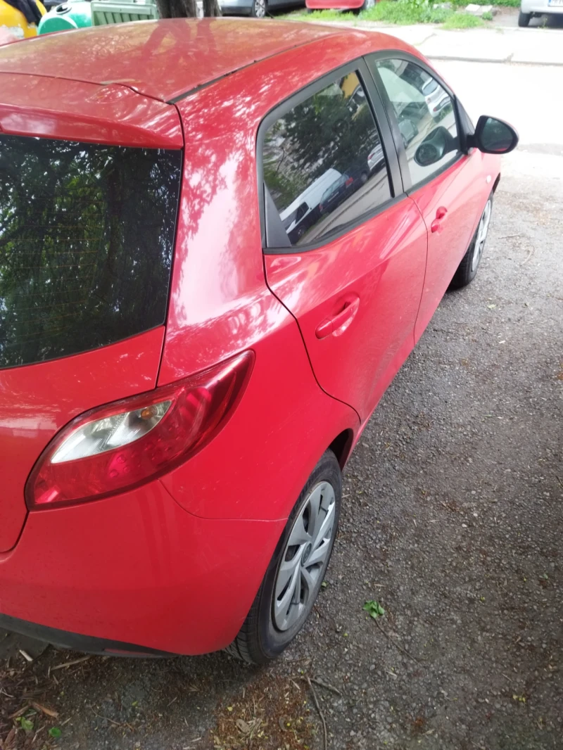 Mazda 2, снимка 7 - Автомобили и джипове - 53168784