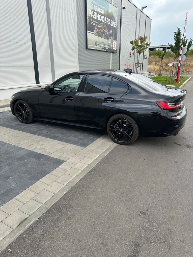 BMW 330 BMW 330i * xDrive * M-Pack, снимка 4 - Автомобили и джипове - 52537827