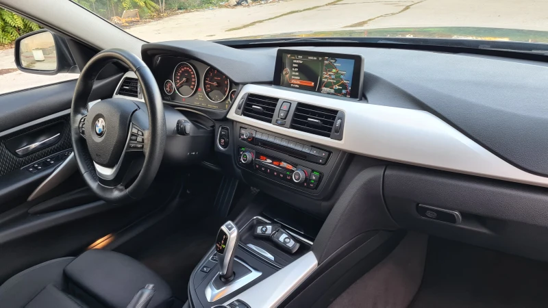 BMW 320 SWISS-X DRIVE, снимка 7 - Автомобили и джипове - 52012760