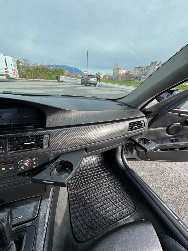 BMW 335 E92, снимка 11 - Автомобили и джипове - 52515661