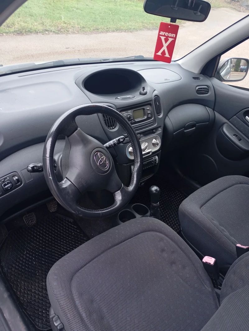 Toyota Yaris verso, снимка 5 - Автомобили и джипове - 52648429