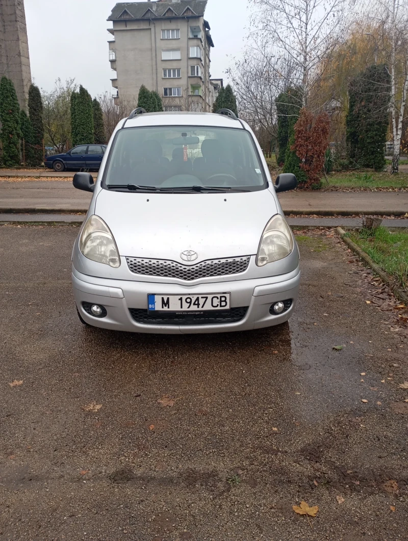 Toyota Yaris verso, снимка 2 - Автомобили и джипове - 52648429