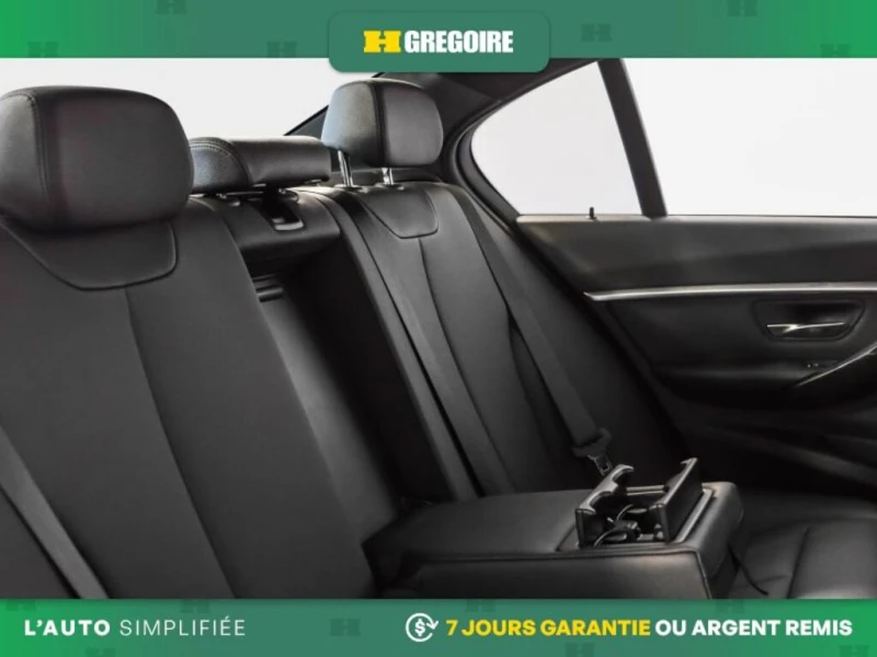 BMW 330 * 330e AUTO A/C CUIR TOIT NAV MAGS CAM RECUL BLUET, снимка 17 - Автомобили и джипове - 52868469