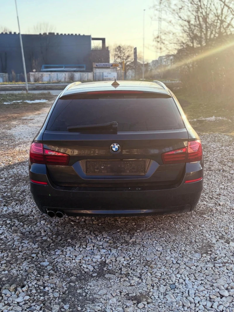 BMW 520, снимка 11 - Автомобили и джипове - 53569701