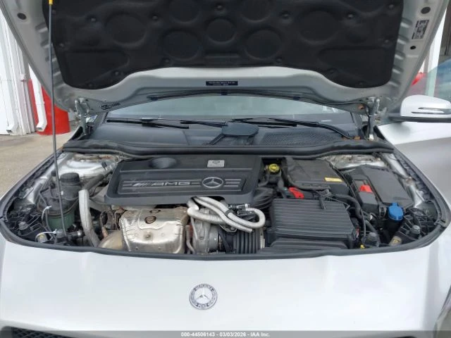 Mercedes-Benz CLA 45 AMG 4MATIC, снимка 12 - Автомобили и джипове - 53766912