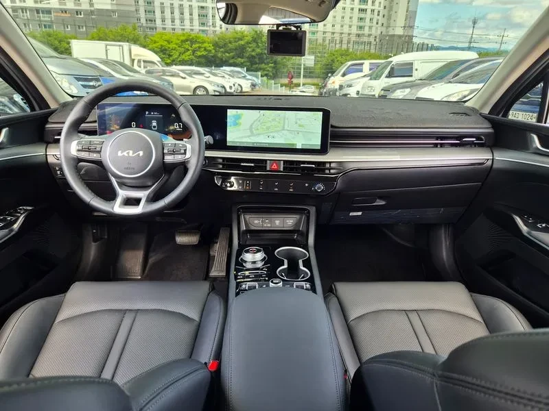 Kia K5 2.0 Lpi Prestige, снимка 9 - Автомобили и джипове - 55886008