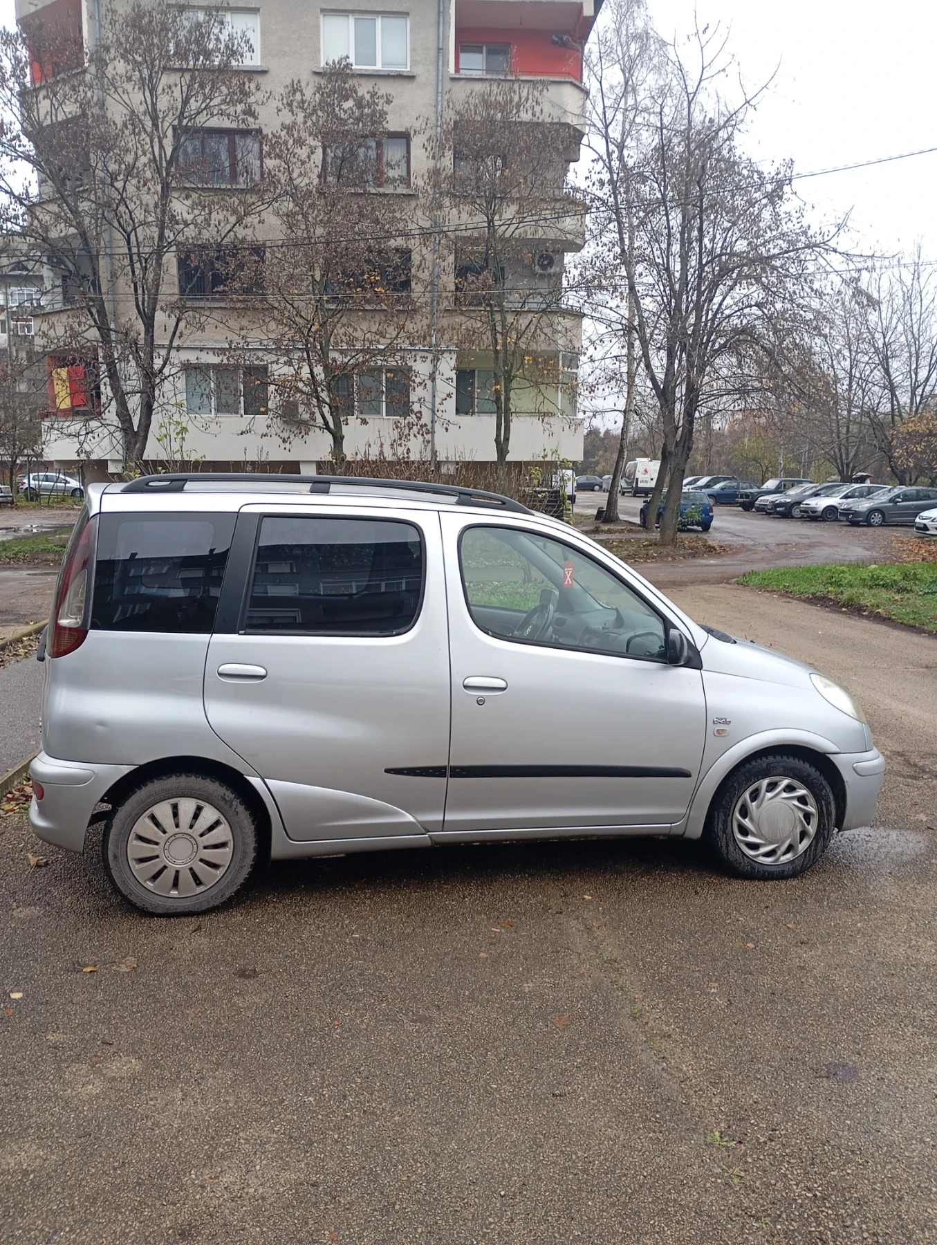 Toyota Yaris verso, снимка 1