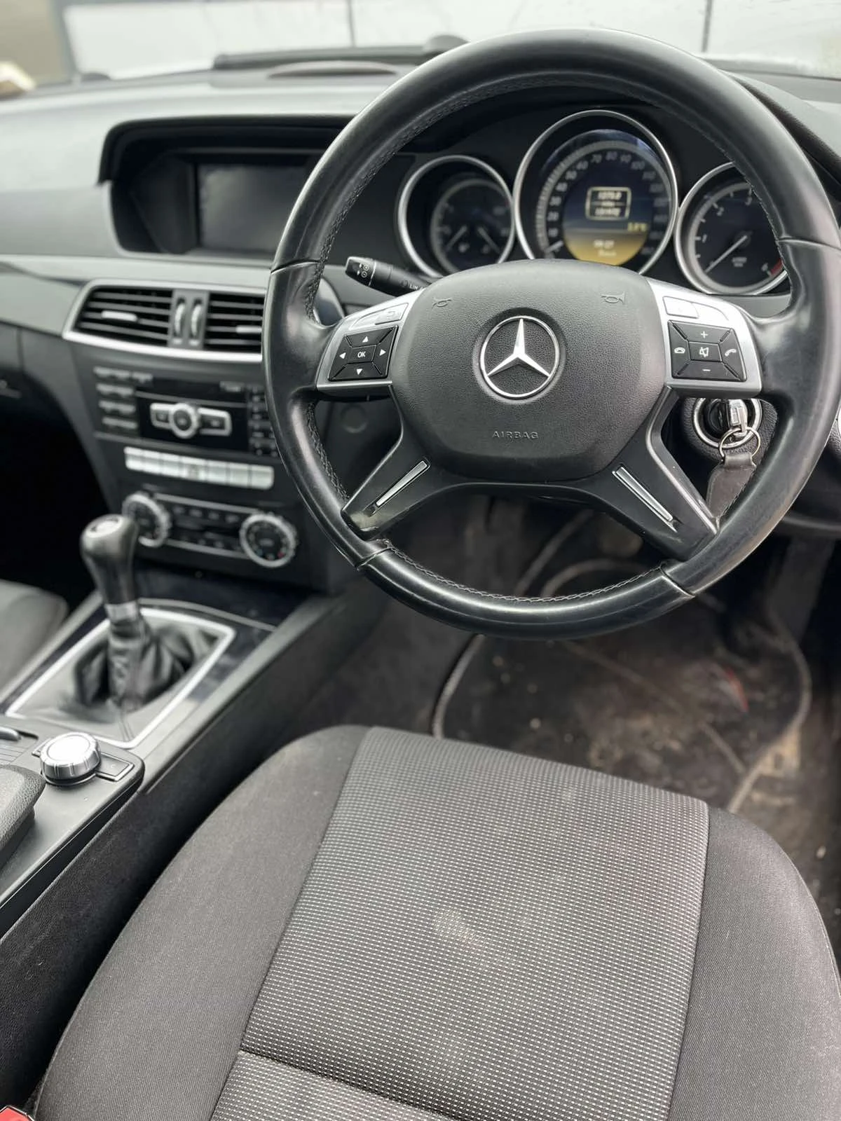 Mercedes-Benz C 200 | Mobile.bg   11