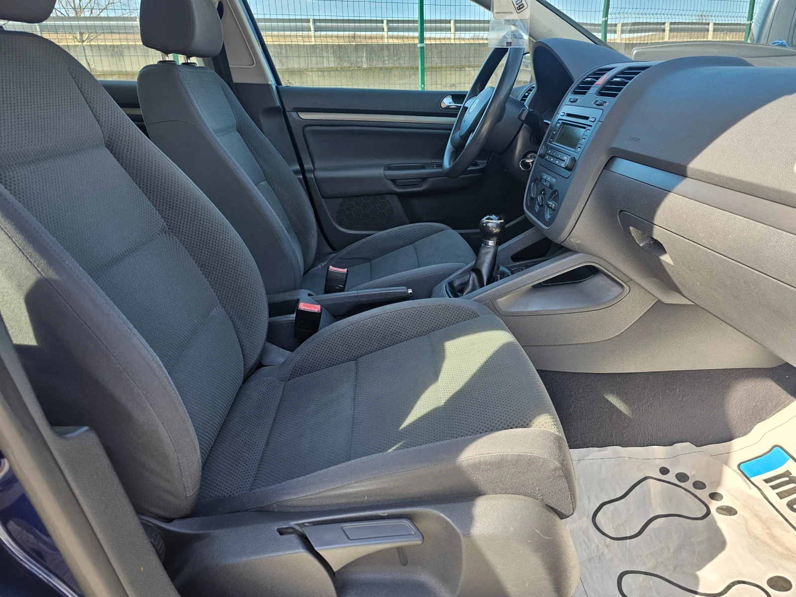 VW Golf 1.6бен.115к.с. | Mobile.bg — изображение 15