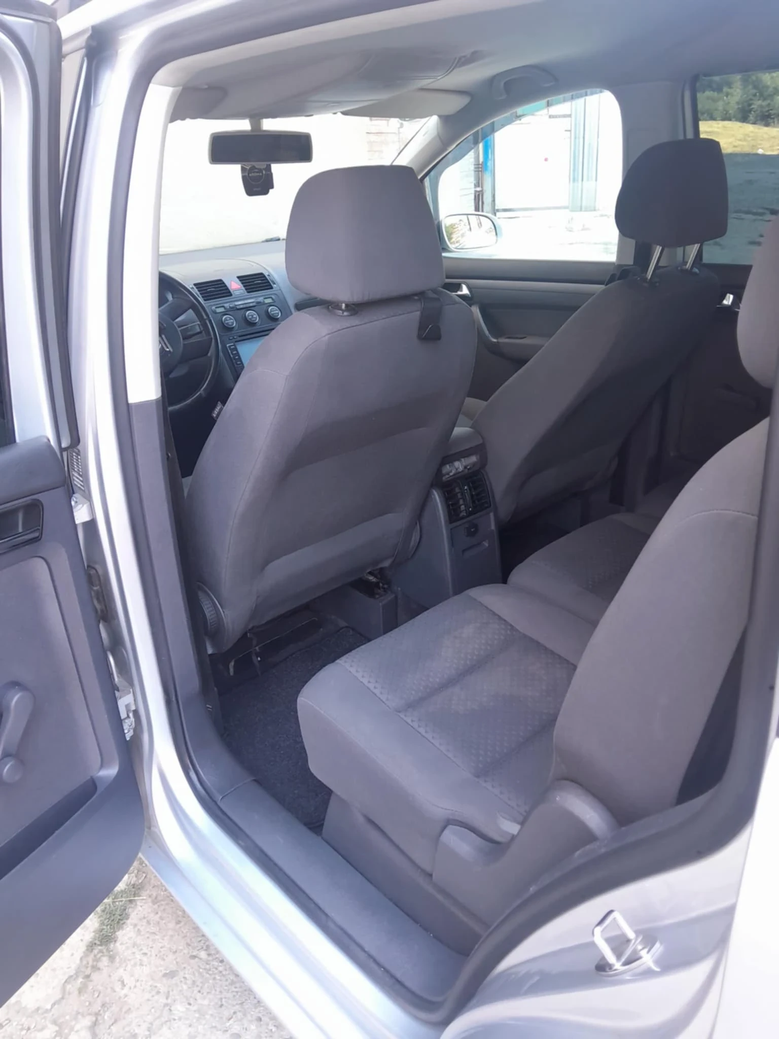 VW Touran  - изображение 5