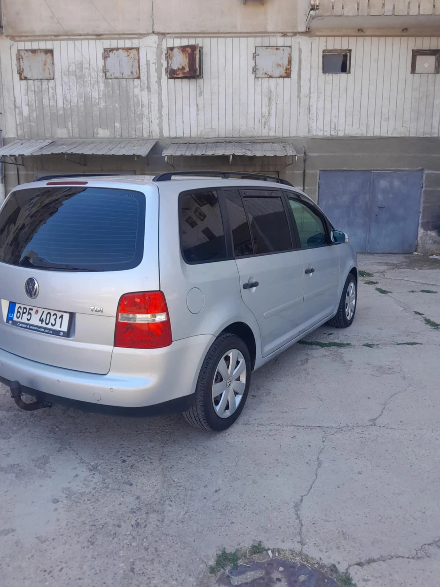 VW Touran  - изображение 4