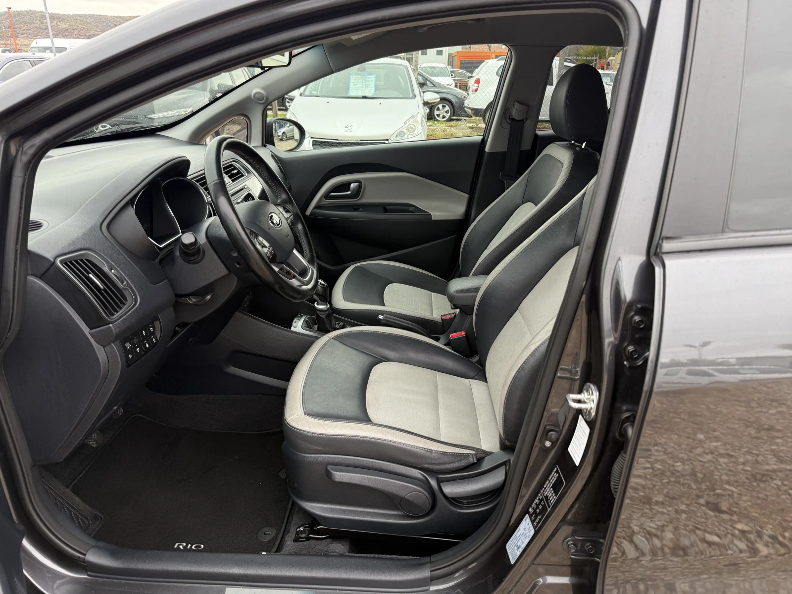 Kia Rio 1.4CRDi/Keyless Go/PDC/EURO6 - изображение 7