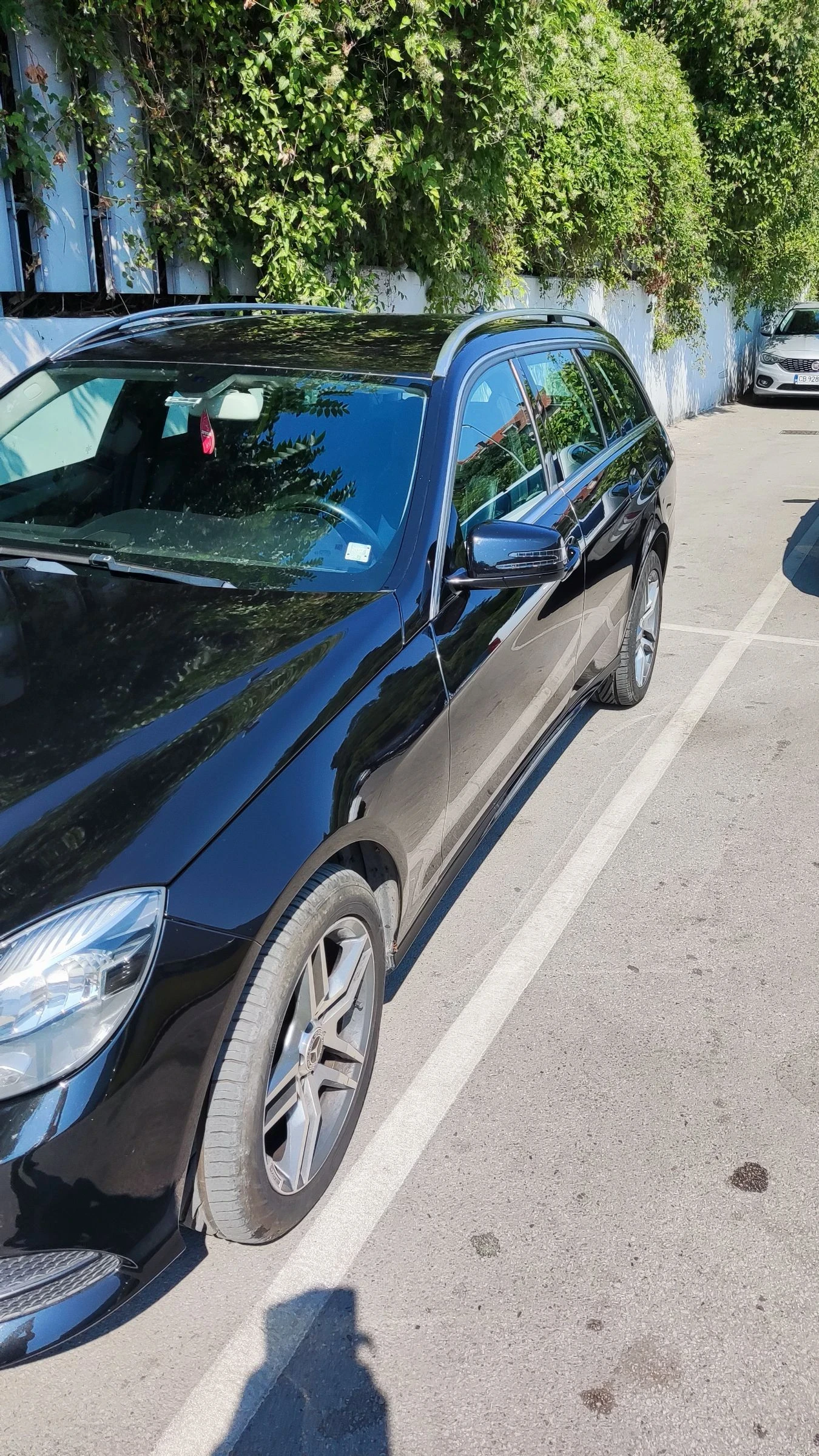 Mercedes-Benz E 200, снимка 12 - Автомобили и джипове - 53707855