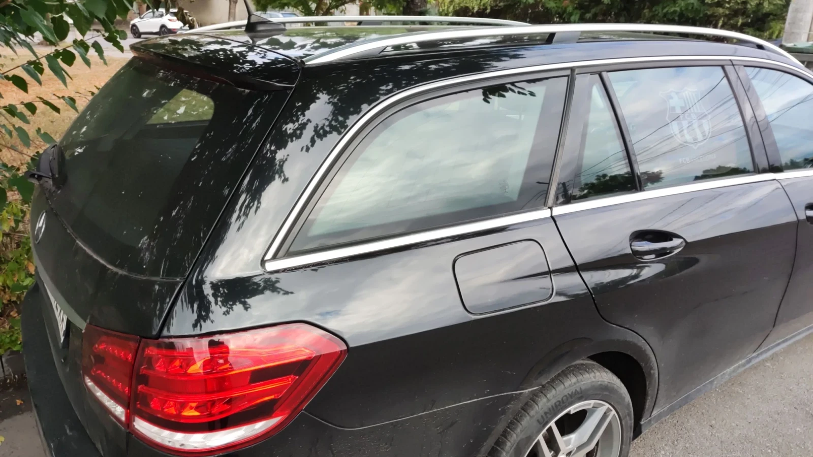 Mercedes-Benz E 200, снимка 5 - Автомобили и джипове - 53707855