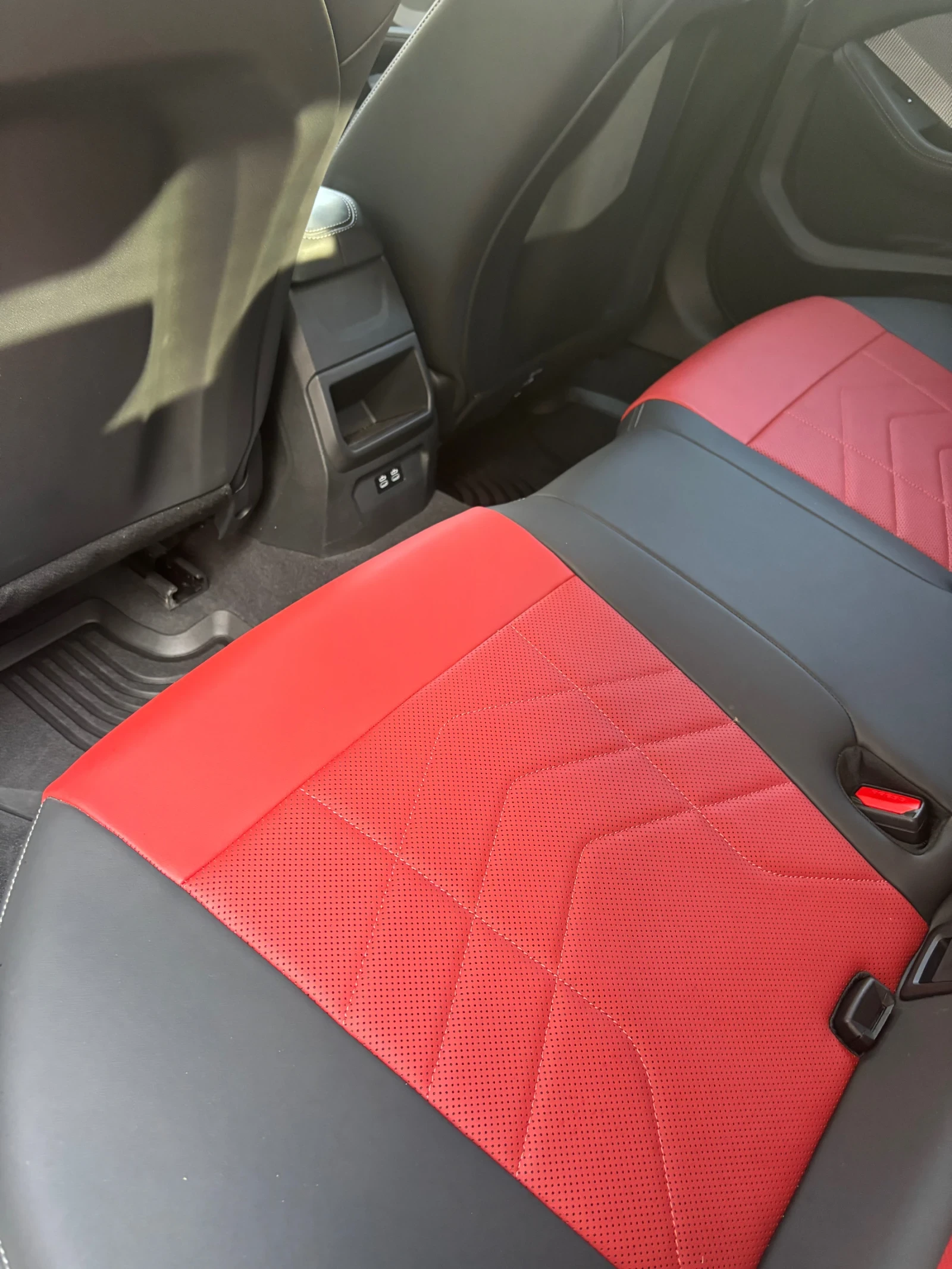 BMW 235 Втора серия, снимка 12 - Автомобили и джипове - 53747193