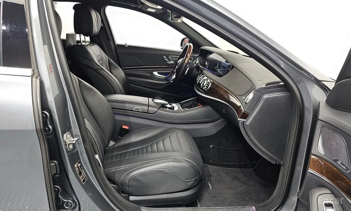 Mercedes-Benz S 560 RWD/LONG/360 VIEW/DRIVER ASSISTS, снимка 16 - Автомобили и джипове - 53804543