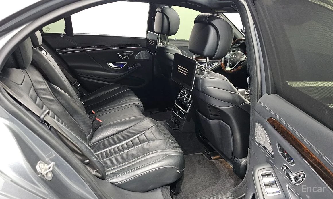 Mercedes-Benz S 560 RWD/LONG/360 VIEW/DRIVER ASSISTS, снимка 17 - Автомобили и джипове - 53804543