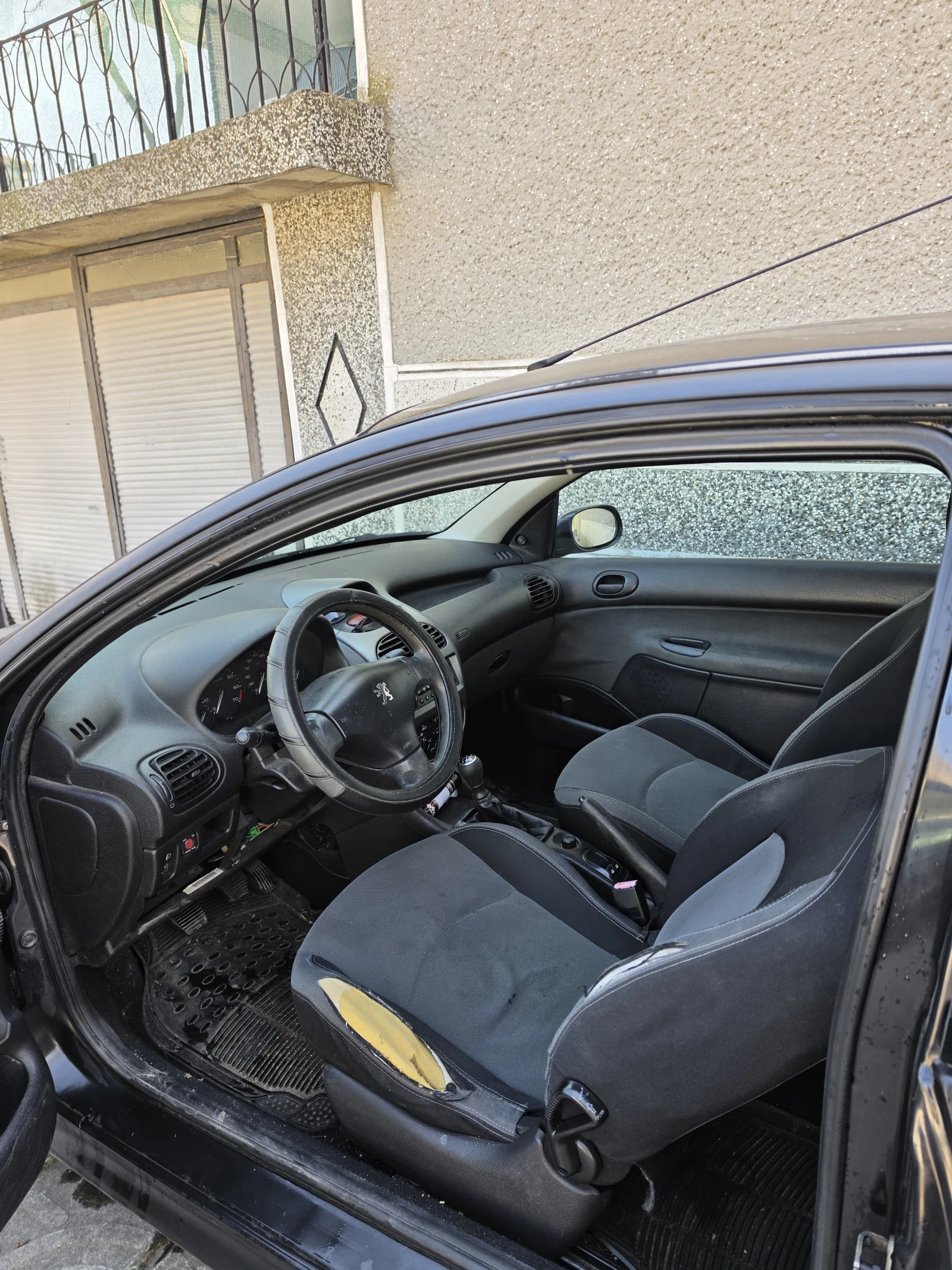 Peugeot 206, снимка 7 - Автомобили и джипове - 53829536