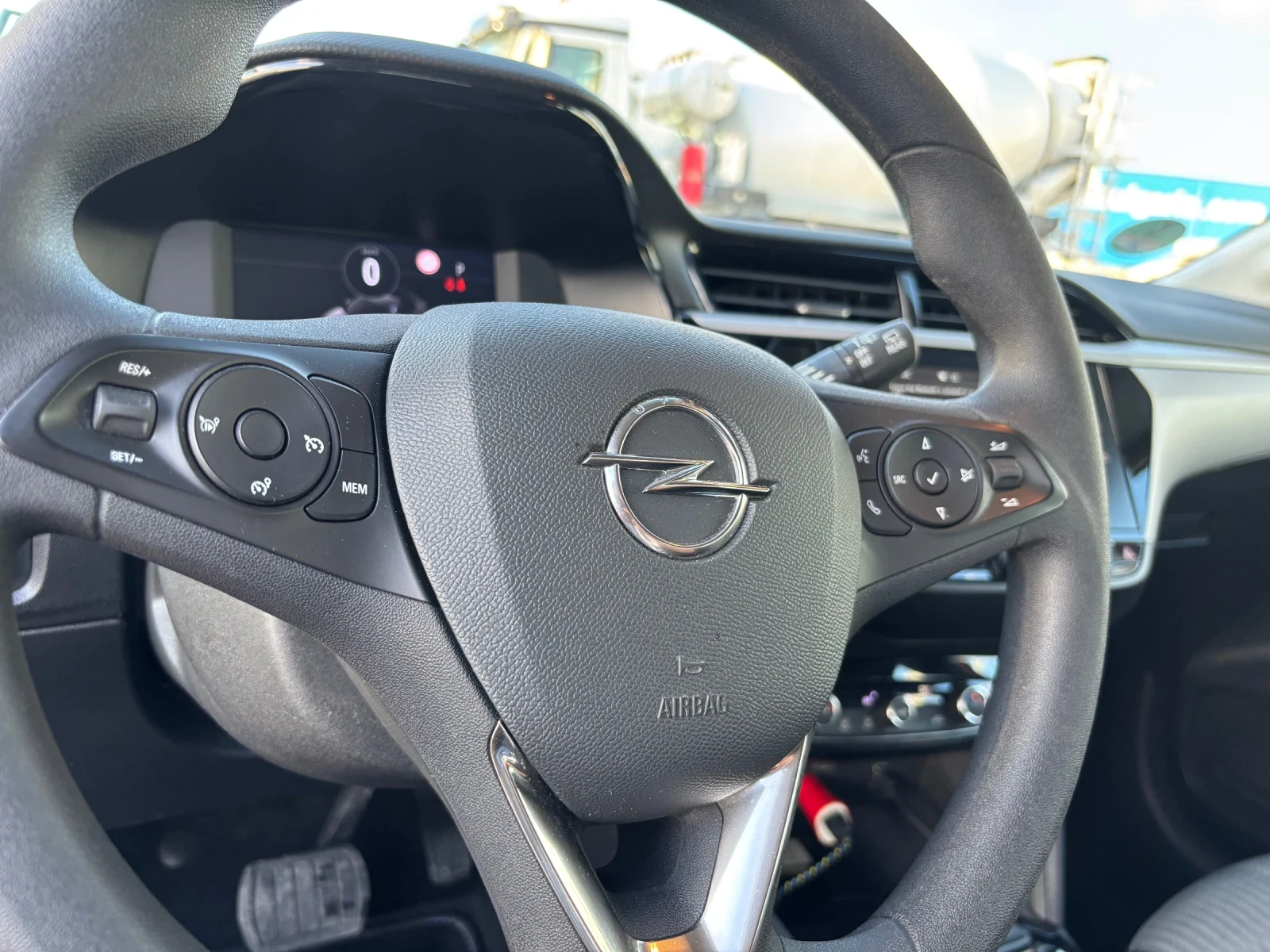 Opel Corsa ЕЛЕКТРИЧЕСТВО, снимка 9 - Автомобили и джипове - 53983239