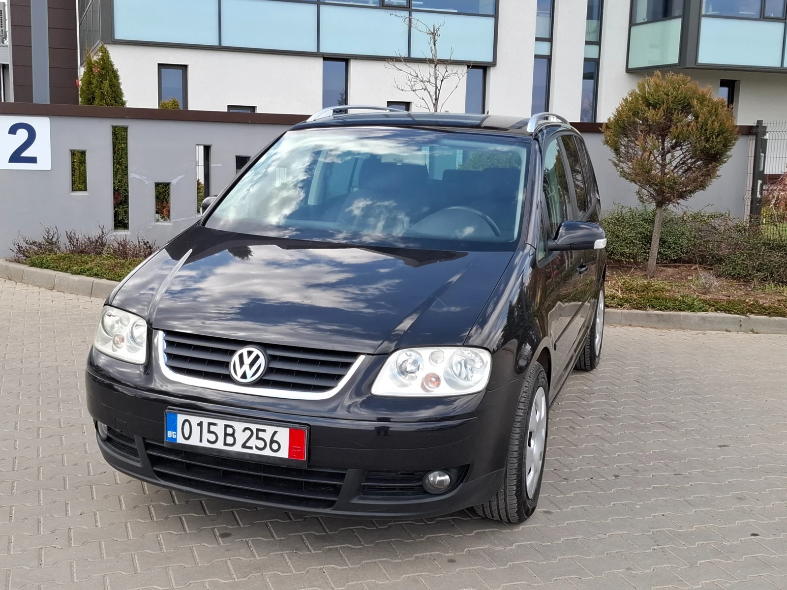VW Touran 2.0TDI* (140кс)* 7-МЕСТА* * НОВ ВНОС* * 