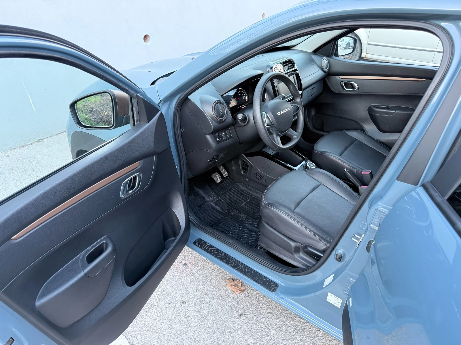 Dacia Spring EXTREME 65 CCS В ГАРАНЦИЯ, снимка 10 - Автомобили и джипове - 53990542