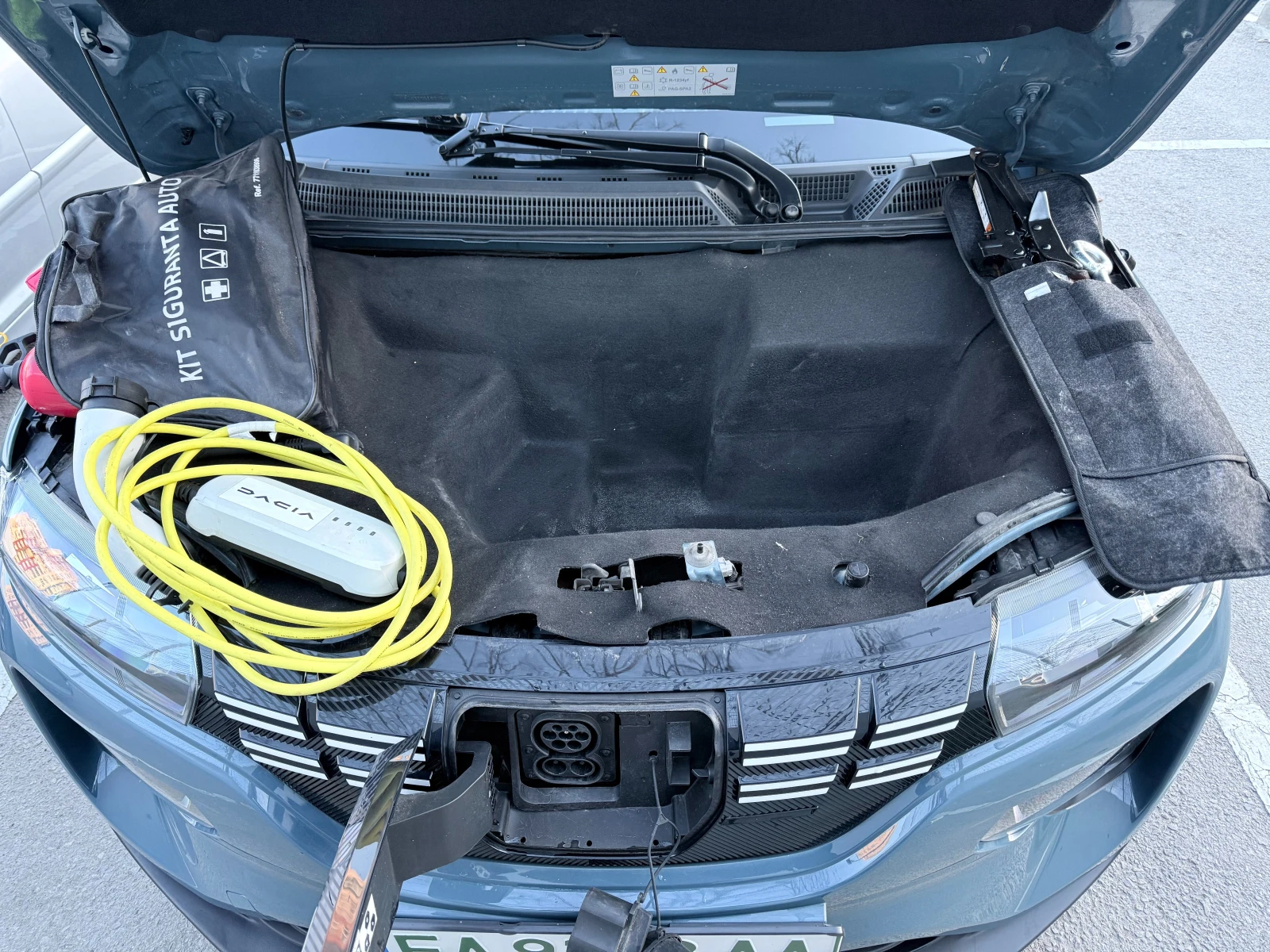 Dacia Spring EXTREME 65 CCS В ГАРАНЦИЯ, снимка 6 - Автомобили и джипове - 53990542