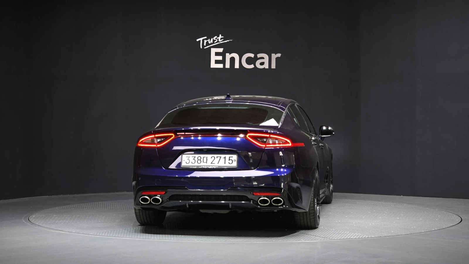 Kia Stinger 2.0 Turbo AWD, снимка 4 - Автомобили и джипове - 55434060
