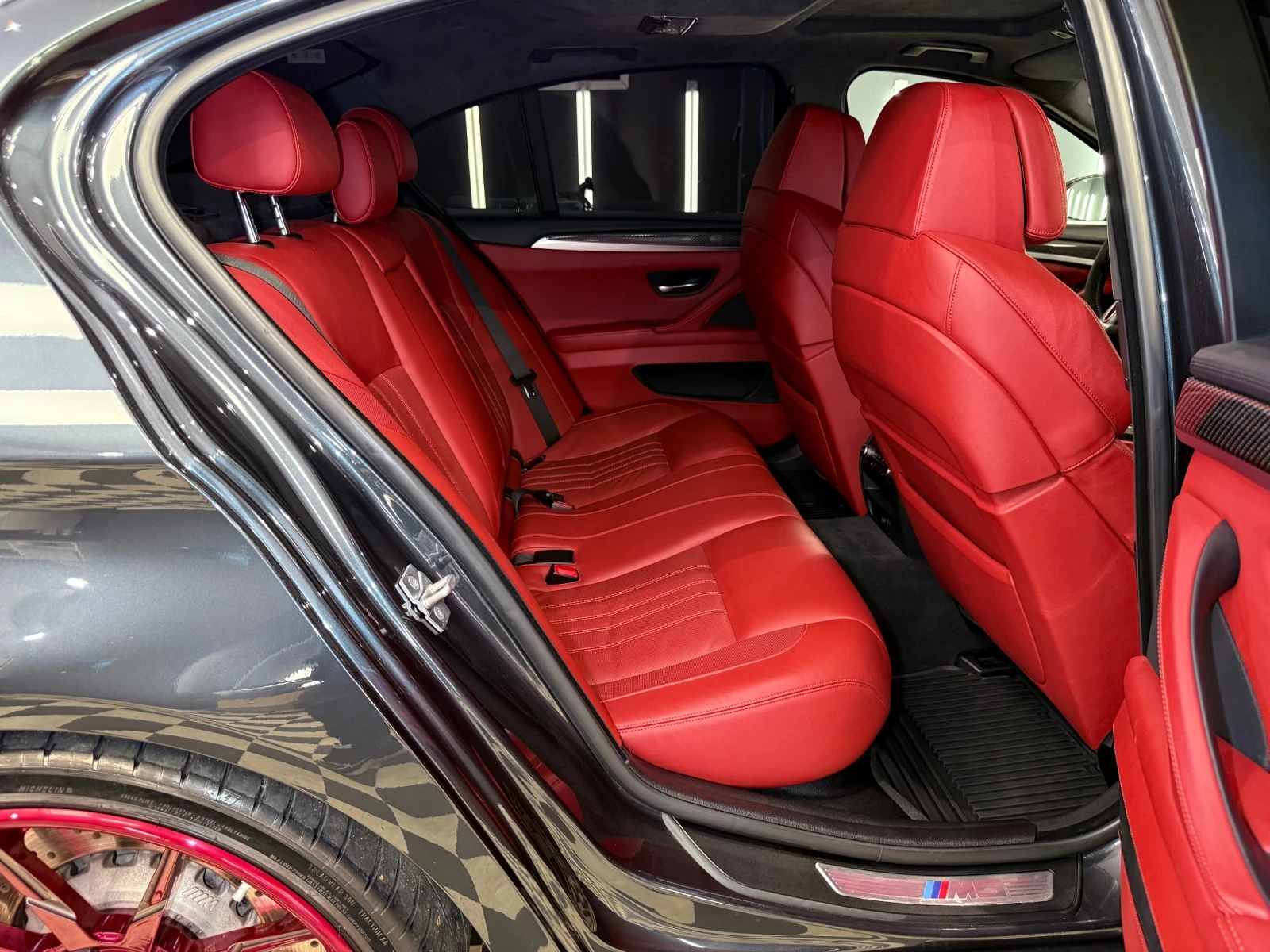 BMW M5, снимка 9 - Автомобили и джипове - 55565738