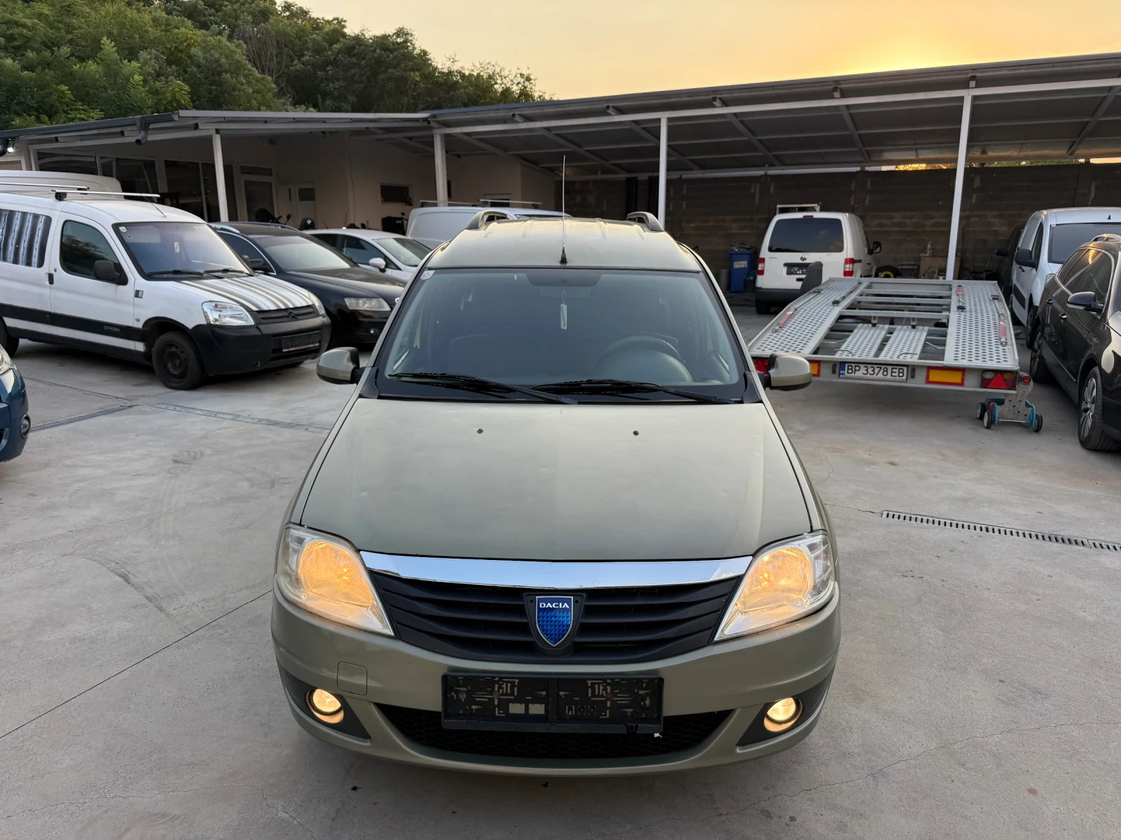 Dacia Logan 1.6MPI ЛИЗИНГ, снимка 8 - Автомобили и джипове - 55644085
