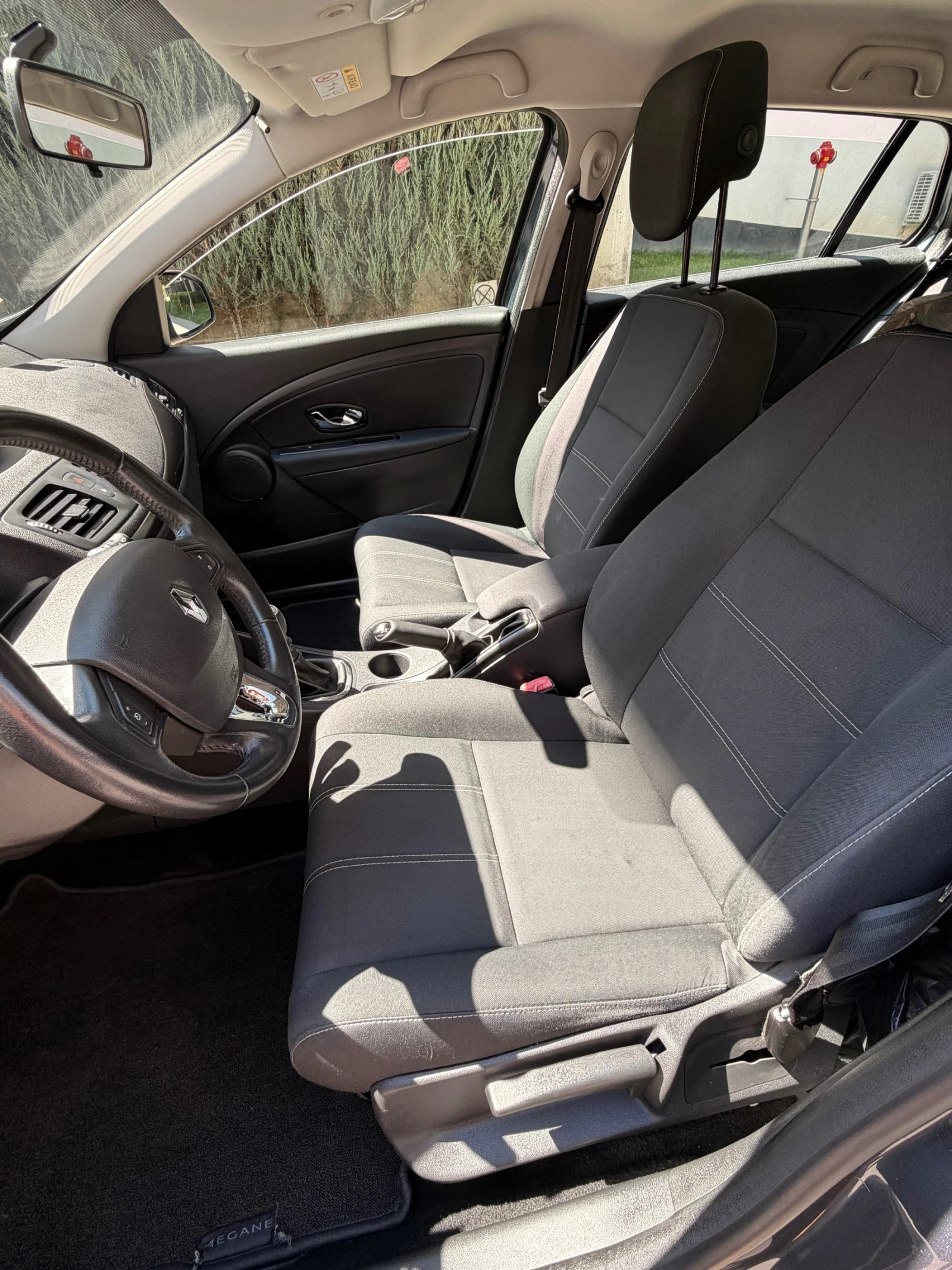Renault Megane, снимка 6 - Автомобили и джипове - 55692509