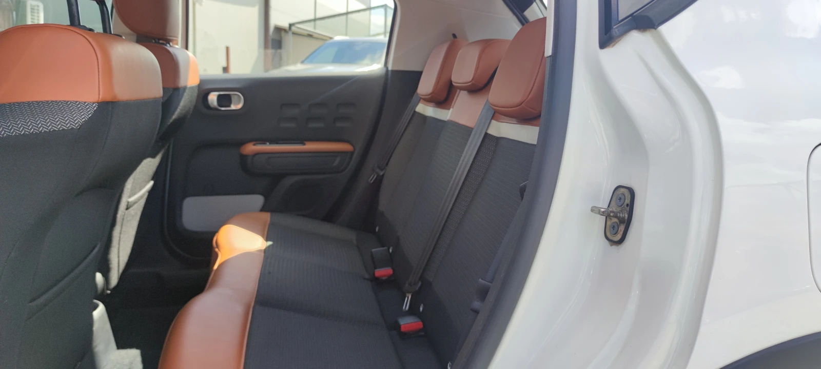 Citroen C3 1.2i, снимка 14 - Автомобили и джипове - 55746857