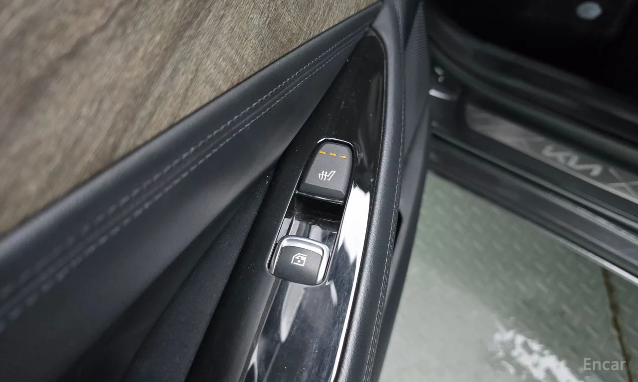Kia K8 3.5* NOBLESSE* ОБДУХВАНЕ* ДИСТРОНИК* 360КАМЕРА* LA, снимка 6 - Автомобили и джипове - 55969110