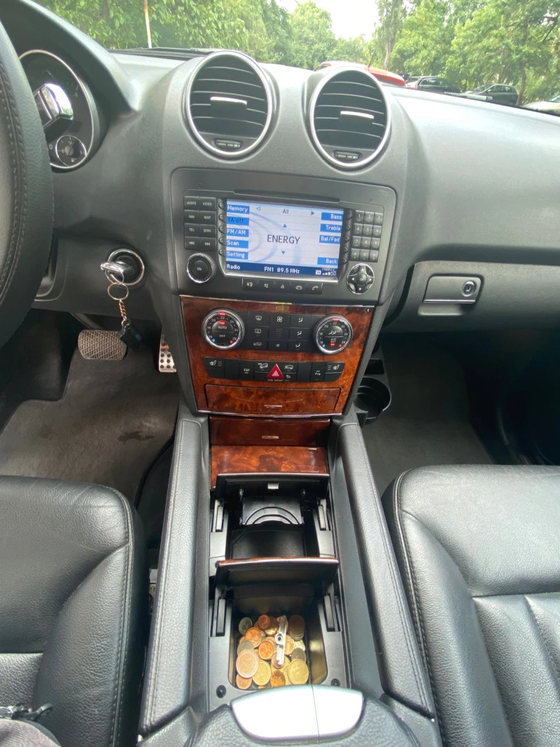 Mercedes-Benz ML 350, снимка 15 - Автомобили и джипове - 46985346