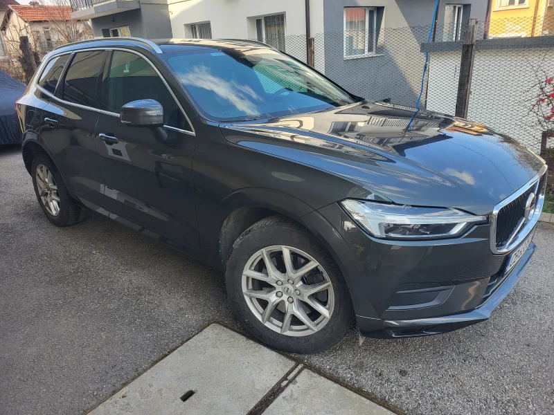 Volvo XC60 D4, снимка 3 - Автомобили и джипове - 47242039