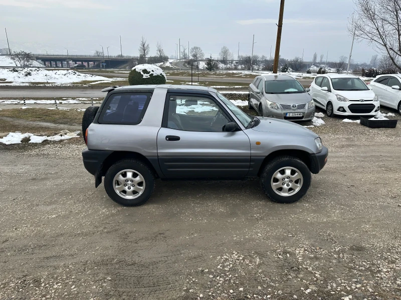 Toyota Rav4 2.0бензин, снимка 9 - Автомобили и джипове - 48765507