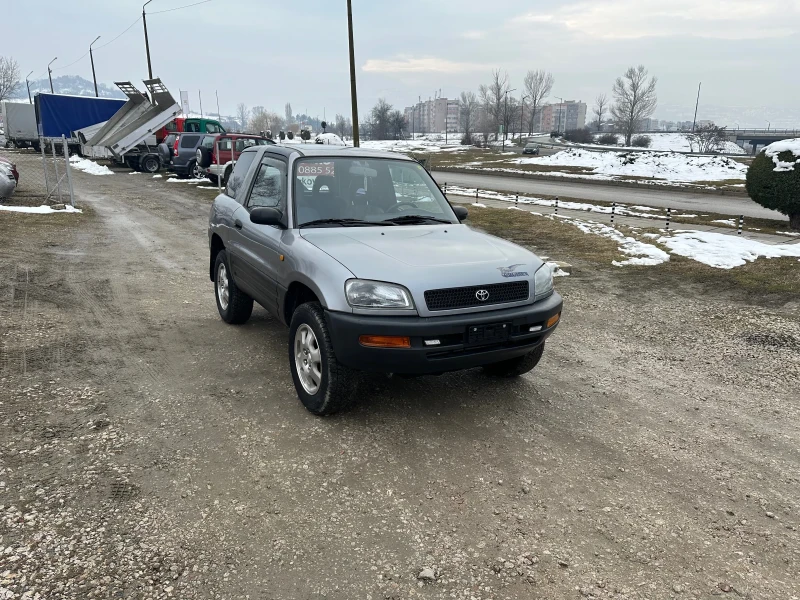 Toyota Rav4 2.0бензин, снимка 11 - Автомобили и джипове - 48765507