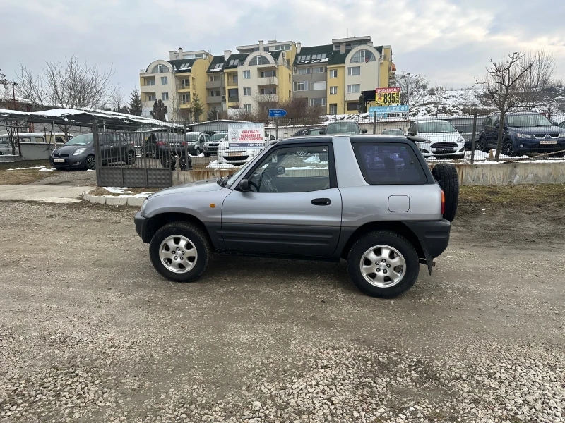 Toyota Rav4 2.0бензин, снимка 4 - Автомобили и джипове - 48765507