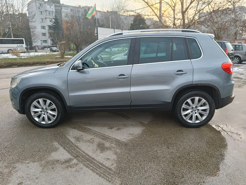 VW Tiguan 2.0 BARTER 140, снимка 8 - Автомобили и джипове - 49291617