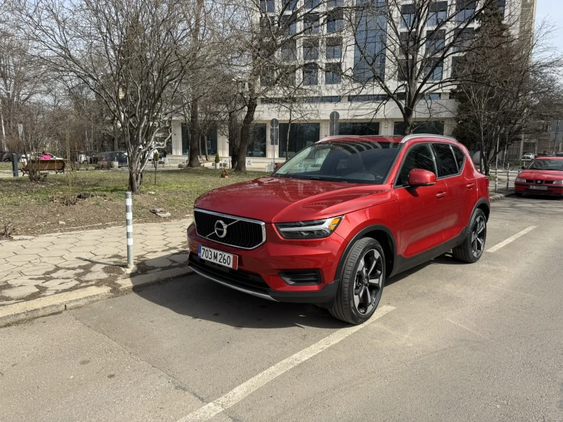 Volvo XC40 Momentum, снимка 2 - Автомобили и джипове - 49550791