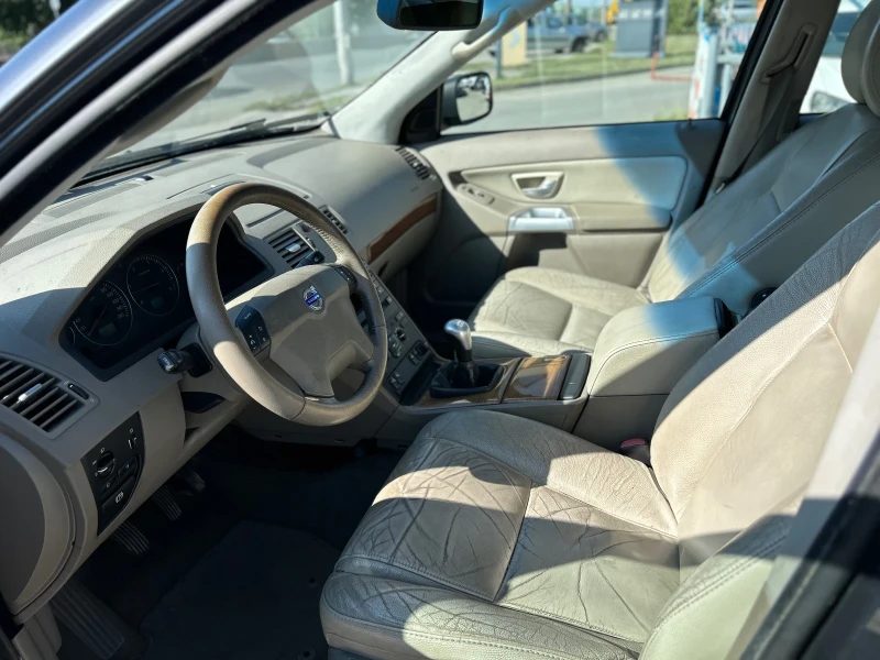 Volvo Xc90, снимка 9 - Автомобили и джипове - 51582511